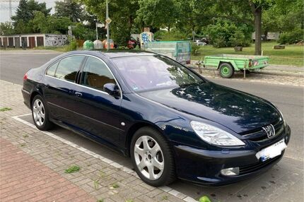 Peugeot 607