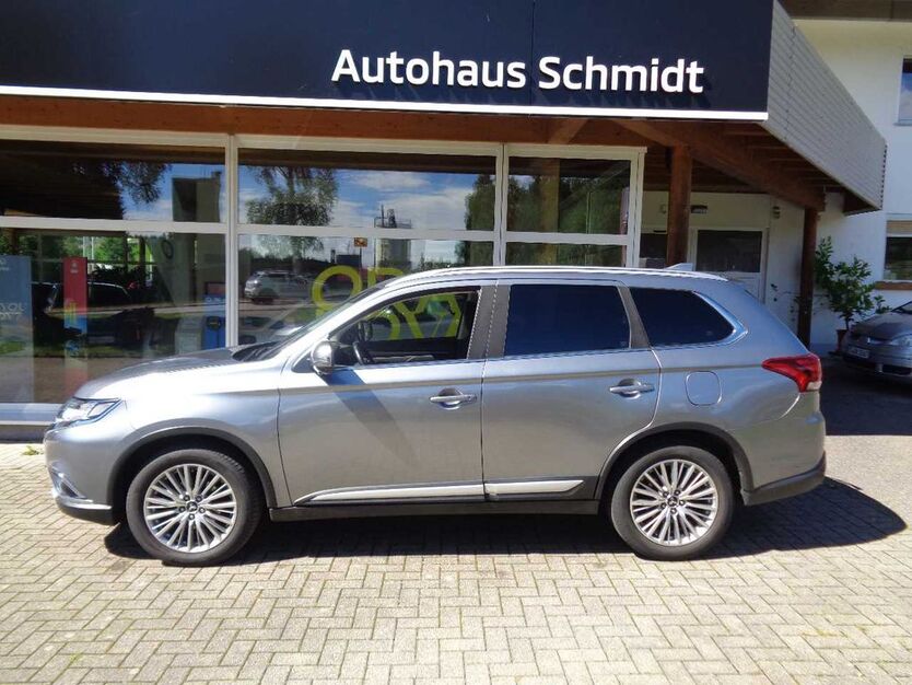 Mitsubishi Outlander 143.780 km 17.900 € Bernau 79872