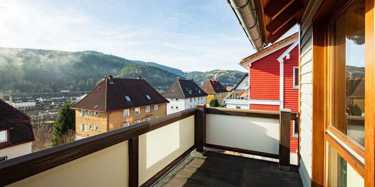 Doppelhaushälfte Titisee-Neustadt Neustadt - 6 Zimmer, 166 m&sup2;, 475.000&euro; | Angebot:24268353