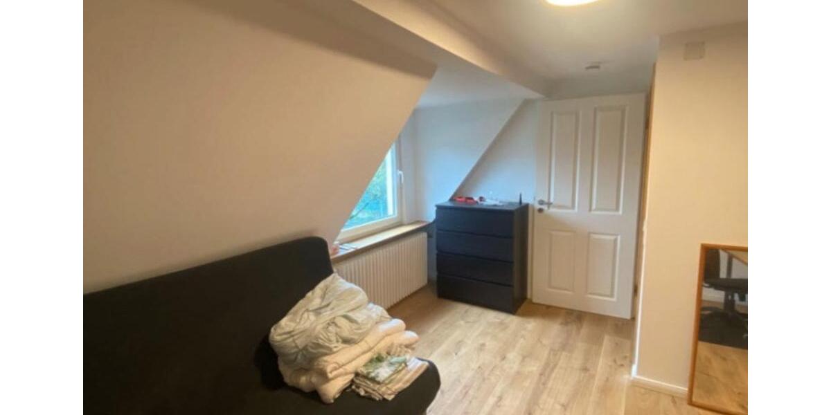 Reihenhaus Freiburg im Breisgau Herdern - 5 Zimmer, 160 m&sup2;, 2.500&euro; | Angebot:26606228