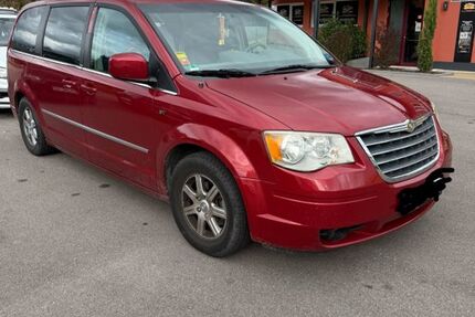 Chrysler Grand Voyager 157.000 km 9.250 &euro; Freiburg 79115