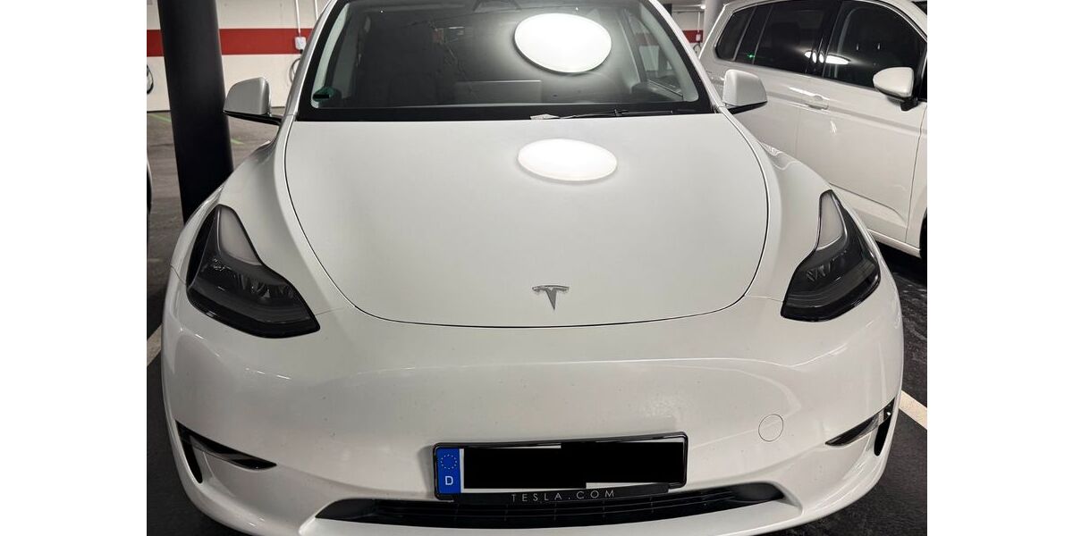 Tesla Model Y 44.500 km 41.000 &euro; Freiburg im Breisgau 79115