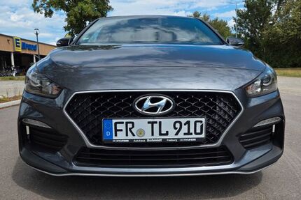 Hyundai i30 95.000 km 13.600 &euro; Freiburg 79112