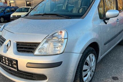 Renault Modus 160.000 km 2.300 € Freiburg 79108