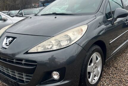 Peugeot 207 150.000 km 3.500 &euro; Freiburg im Breisgau 79108