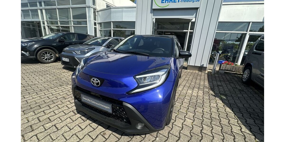 Toyota Aygo (X) 40.100 km 14.990 &euro; Freiburg 79111