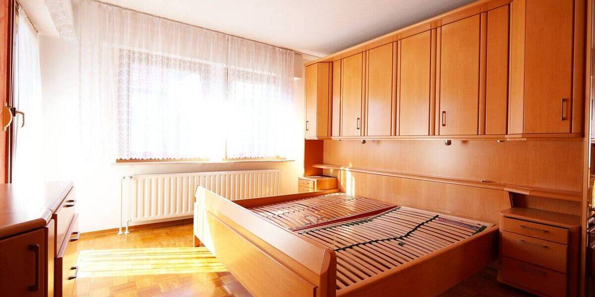 Einfamilienhaus Breisach am Rhein Breisach - 7 Zimmer, 180 m&sup2;, 585.000&euro; | Angebot:26797913