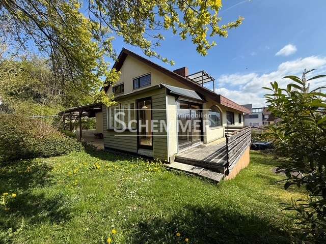Einfamilienhaus Freiburg im Breisgau Lehen - 8 Zimmer, 216 m&sup2;, 975.000&euro; | Angebot:26837324