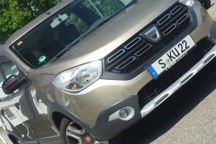 Dacia Lodgy 179.000 km 7.000 &euro; Freiburg 79111