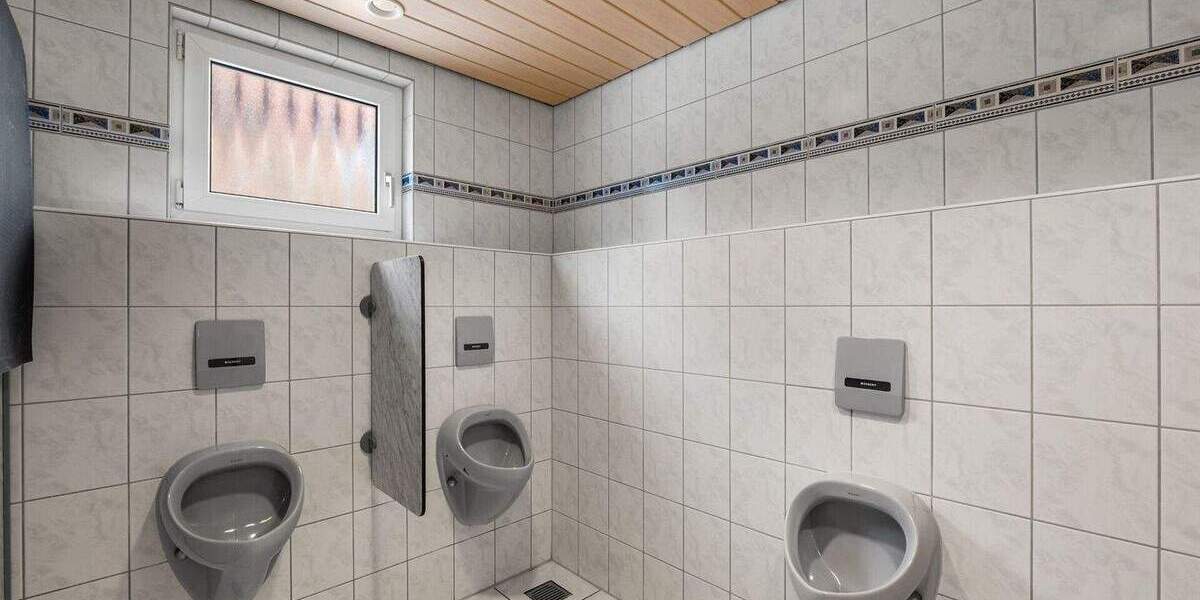 Mehrfamilienhaus, Wohnhaus Titisee-Neustadt Titisee - 1 Zimmer, 298 m&sup2;, 1.995.000&euro; | Angebot:25747051