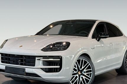 Porsche Cayenne 9.900 km 123.870 &euro; Freiburg 79115