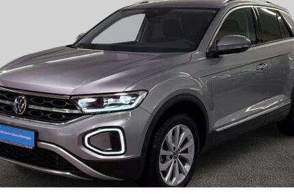 VW T-Roc 4.868 km 32.900 &euro; Freiburg 79108