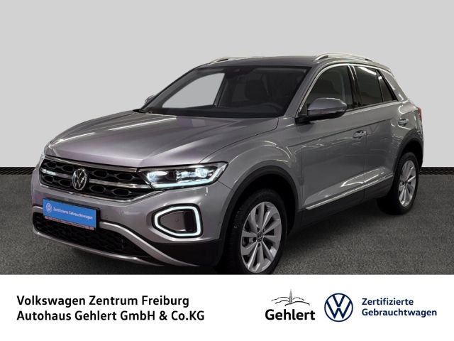 VW T-Roc 4.868 km 32.900 &euro; Freiburg 79108