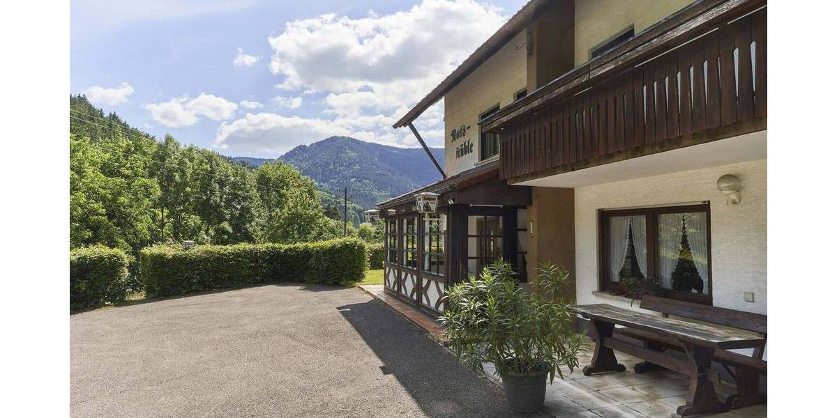 Gewerbeobjekt Simonswald - 1 Zimmer, 1.295.000&euro; | Angebot:26161227