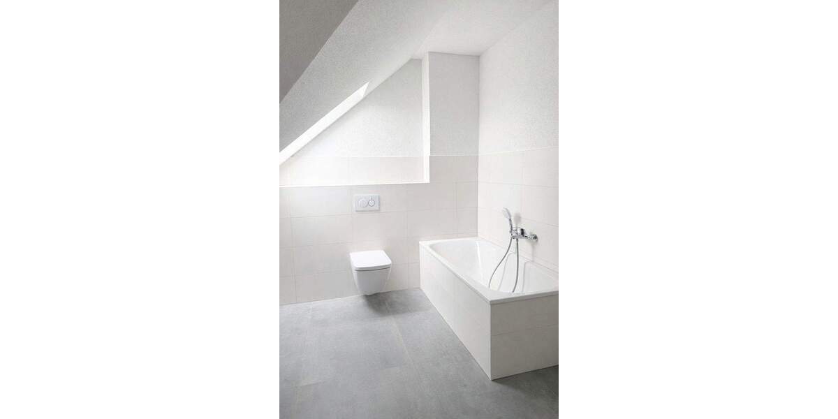 Etagenwohnung Neuenburg am Rhein Neuenburg - 4 Zimmer, 119 m&sup2;, 1.600&euro; | Angebot:25775633