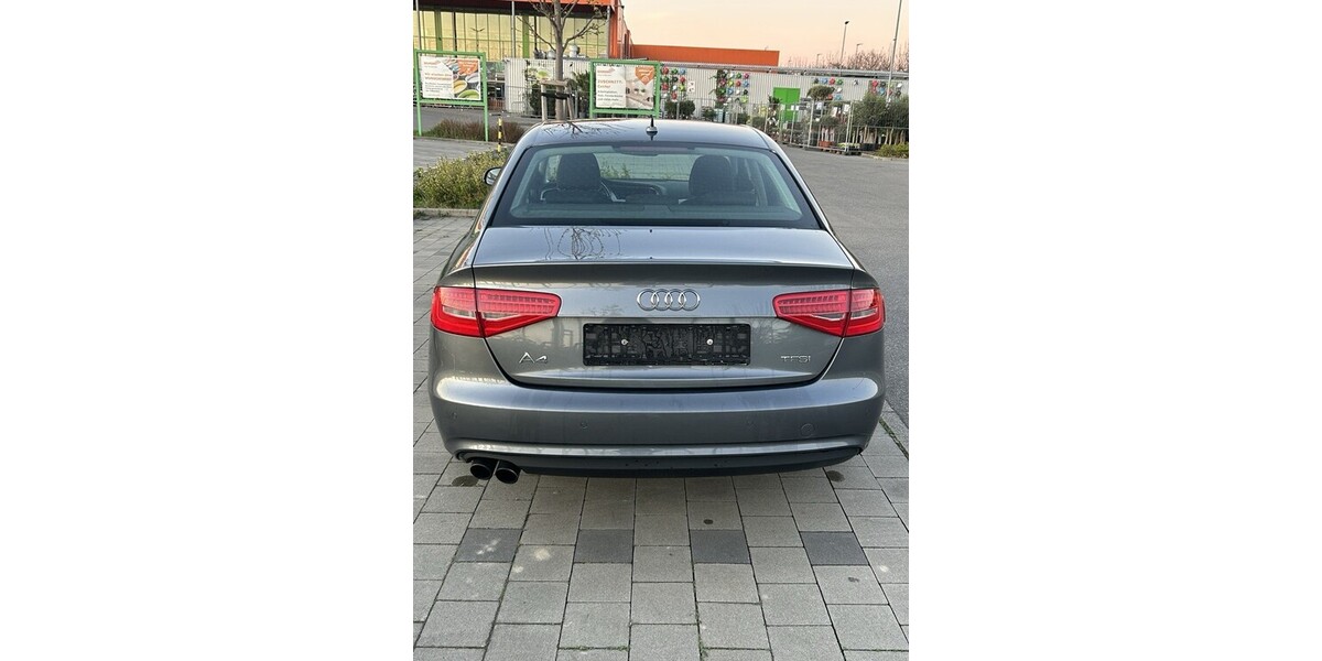 Audi A4 134.000 km 12.500 &euro; Müllheim 79379
