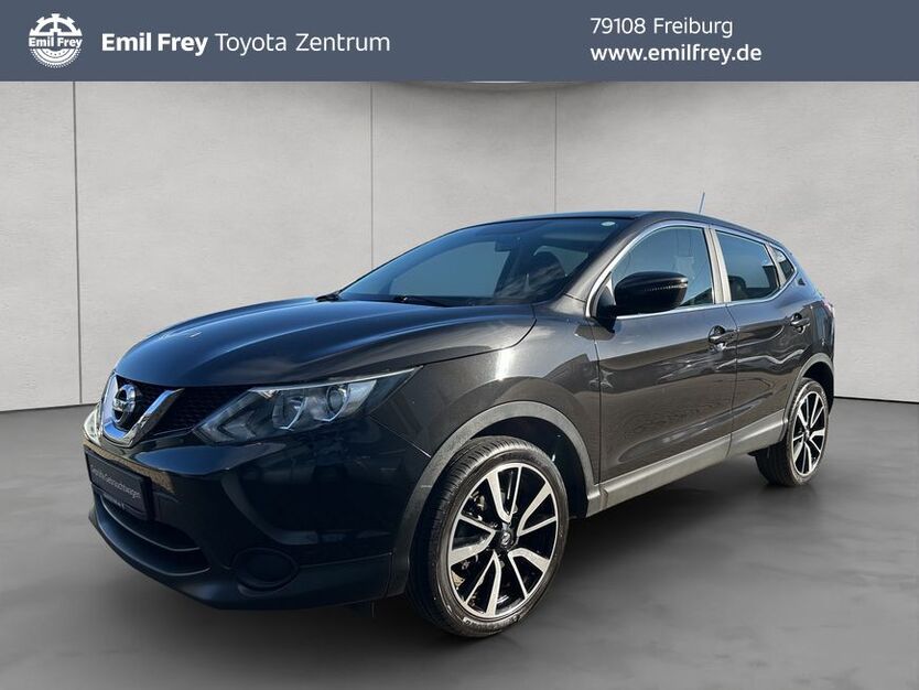 Nissan Qashqai 74.796 km 11.990 € Freiburg 79108