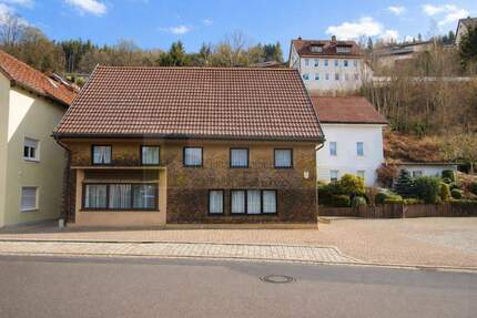 Haus Furtwangen im Schwarzwald Stadtgebiet - 1 Zimmer, 283 m&sup2;, 275.000&euro; | Angebot:25473947