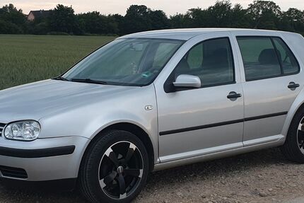 VW Golf 280.000 km 2.000 &euro; Neuenburg am Rhein 79395