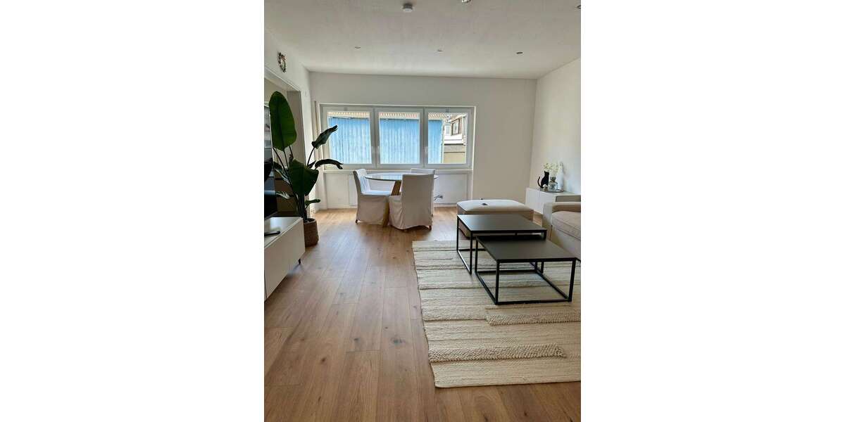 Etagenwohnung Waldkirch - 3 Zimmer, 94 m&sup2;, 315.000&euro; | Angebot:24689218