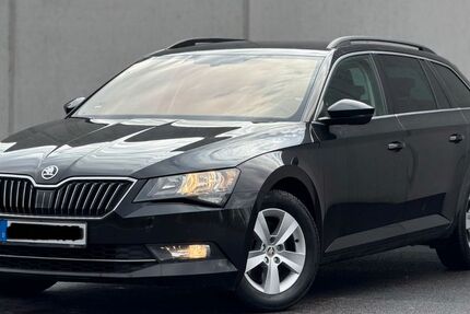 Skoda Superb 78.000 km 12.500 &euro; Neuenburg am rhein 79395