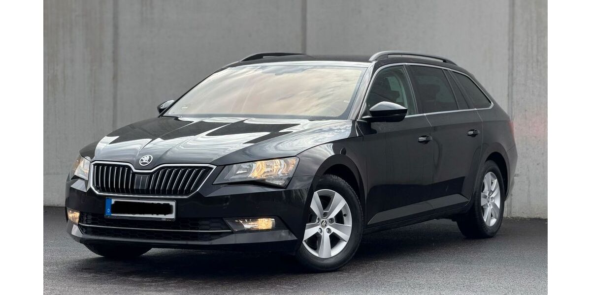 Skoda Superb 78.000 km 12.500 &euro; Neuenburg am rhein 79395