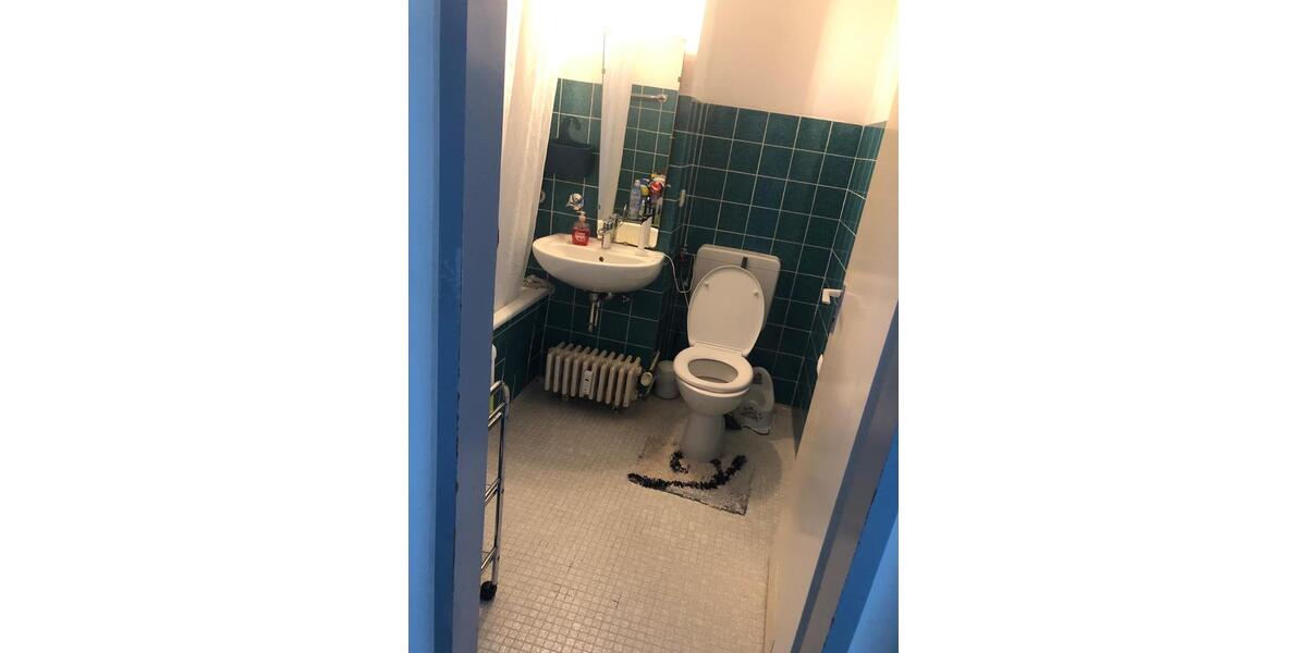 Etagenwohnung Freiburg im Breisgau Brühl - 1.5 Zimmer, 38 m&sup2;, 199.000&euro; | Angebot:25979080