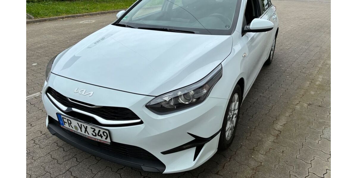 Kia ceed / Ceed 66.555 km 17.400 &euro; Freiburg im Breisgau 79111