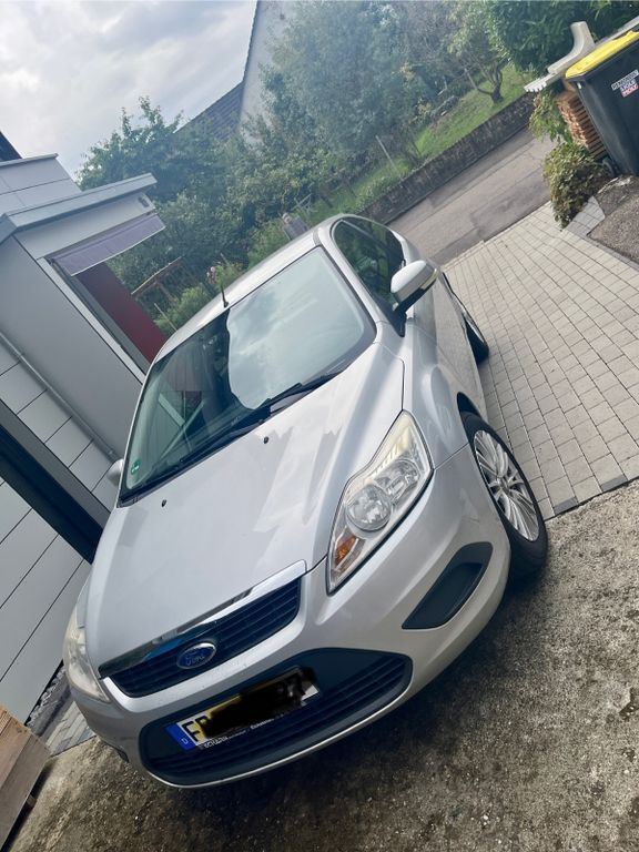 Ford Focus 223.768 km 1.950 € March 79232