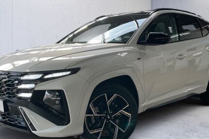 Hyundai TUCSON 4.500 km 41.890 € Freiburg im Breisgau 79108