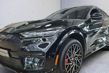 Ford Mustang Mach-E 21.000 km 47.990 &euro; Freiburg 79111