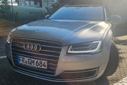 Audi A8 225.000 km 22.000 &euro; Freiburg 79112