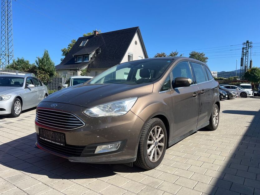 Ford Grand C-Max 223.800 km 4.999 € Freiburg im Breisgau 79115