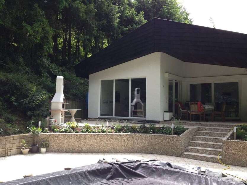 Haus zum Kaufen in Badenweiler-Schweighof 850.000 € 239 m²
