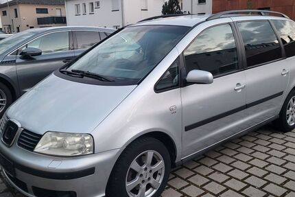 Seat Alhambra 255.000 km 3.700 &euro; Neuenburg am Rhein 79395