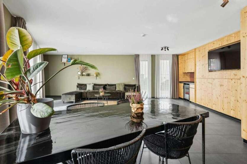 Wohnen auf Zeit in Freiburg im Breisgau 1.670 € 1 zimmer