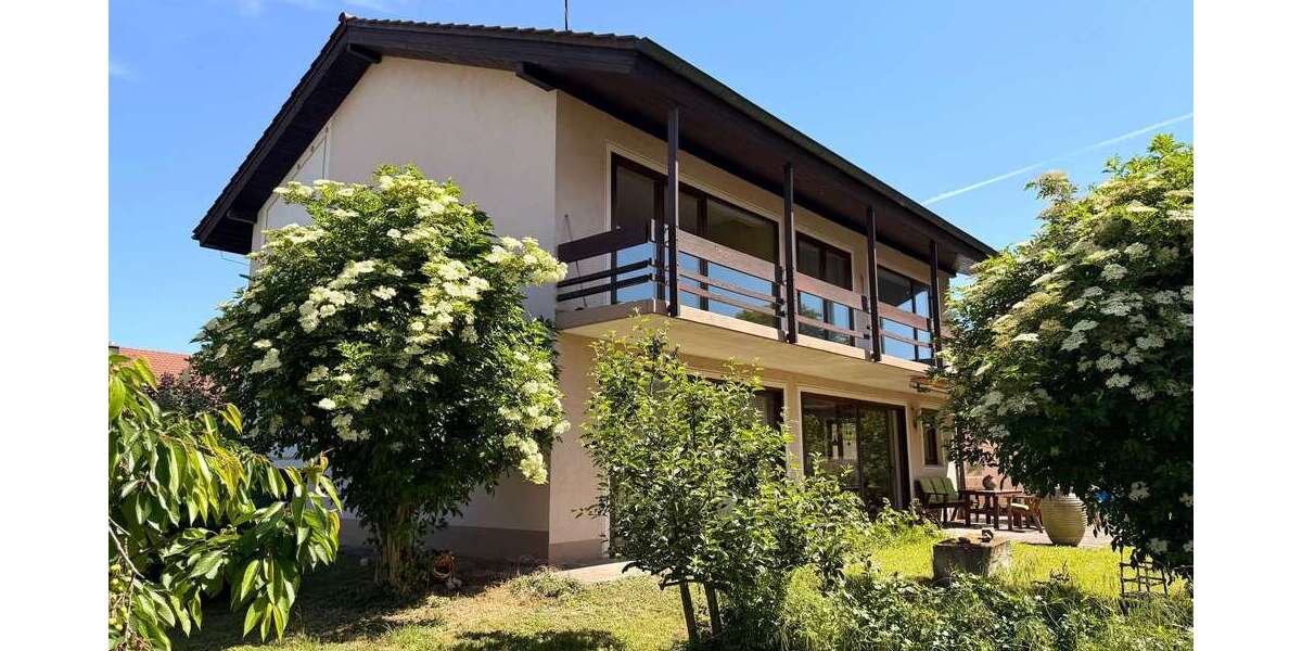 Einfamilienhaus Sasbach am Kaiserstuhl - 5.5 Zimmer, 156 m&sup2;, 529.000&euro; | Angebot:26822355