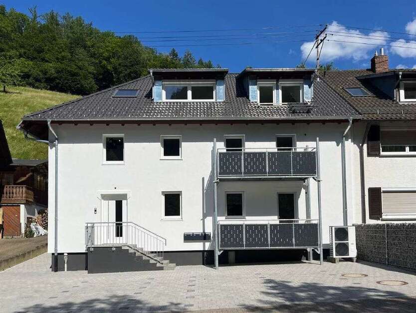 Haus zum Kaufen in MünstertalSchwarzwald 999.000 € 249.29 m²