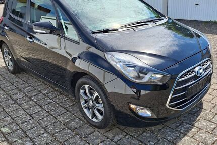 Hyundai ix20 120.000 km 9.900 &euro; Kenzingen 79341
