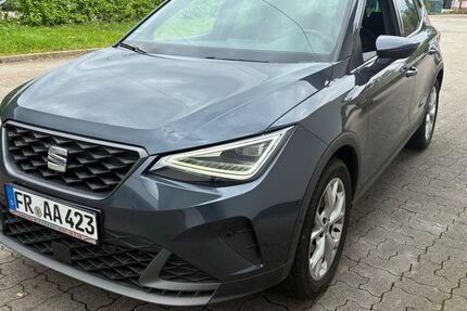 Seat Arona 50.981 km 18.900 &euro; Freiburg im Breisgau 79111