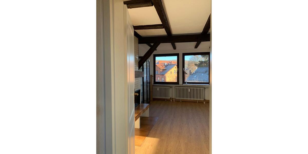 Etagenwohnung Freiburg im Breisgau - 2 Zimmer, 94 m&sup2;, 1.300&euro; | Angebot:25145589