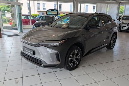 Toyota bZ4X 11.900 km 33.790 &euro; Gundelfingen bei Freiburg 79194