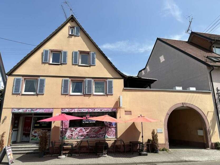Haus zum Kaufen in Eichstetten 820.000 € 324 m²