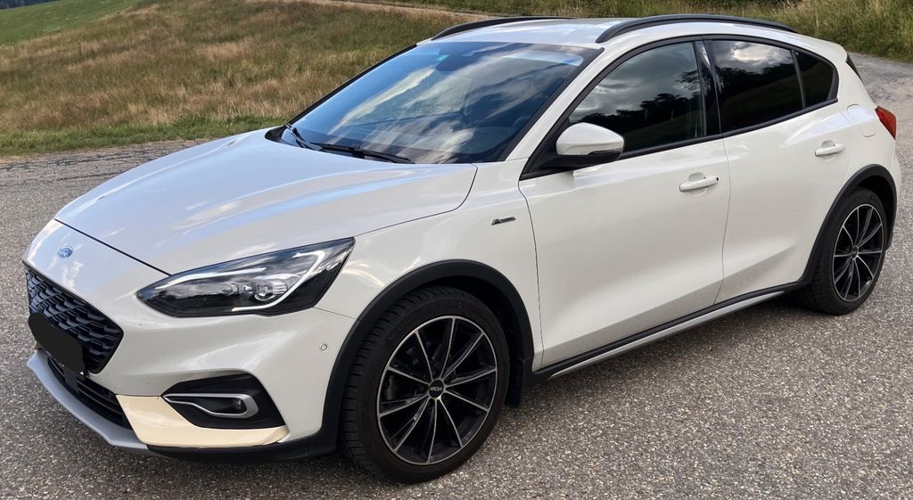 Ford Focus 72.000 km 16.900 &euro; Todtnau 79674