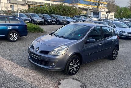 Renault Clio 174.321 km 2.400 &euro; Gundelfingen 79194