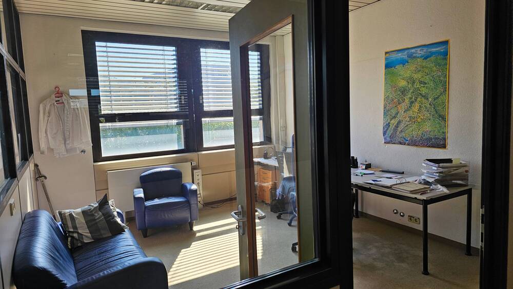 Gewerbeobjekt Freiburg im Breisgau St. Georgen - 1 Zimmer, 736 m&sup2;, 6.350&euro; | Angebot:23980762