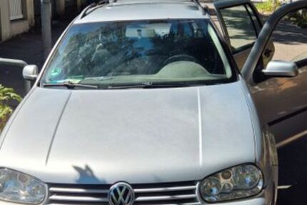 VW Golf 280.000 km 1.900 &euro; Freiburg im Breisgau 79104