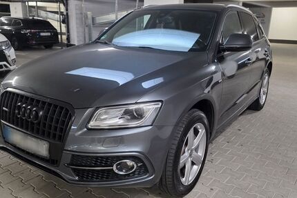 Audi Q5 145.339 km 17.999 &euro; Freiburg 79106