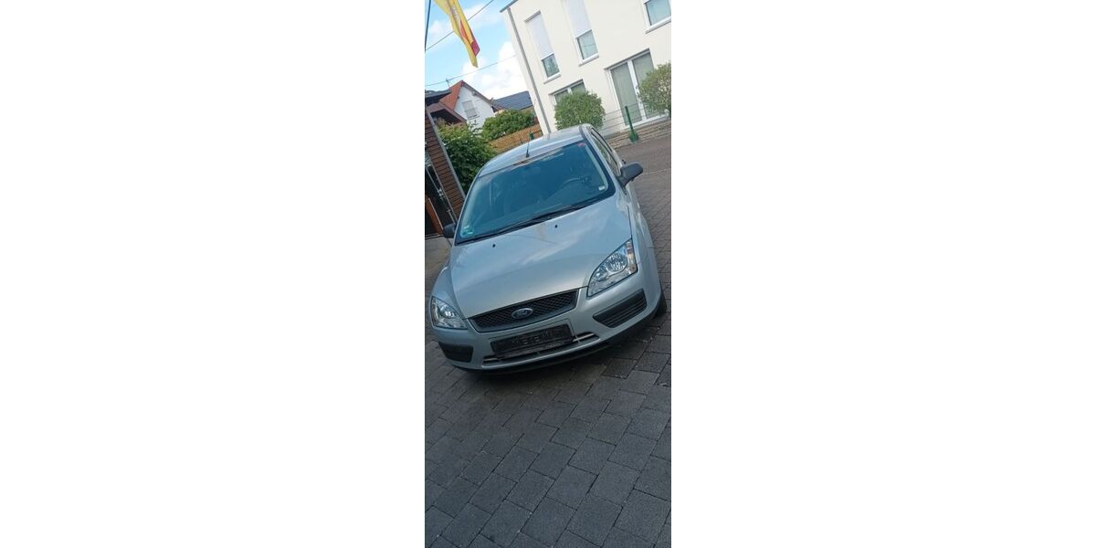 Ford Focus 202.000 km 1.011 &euro; Neuenburg 79395