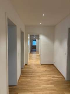 Etagenwohnung Freiburg im Breisgau Haslach - 6 Zimmer, 180 m&sup2;, 2.800&euro; | Angebot:26161021